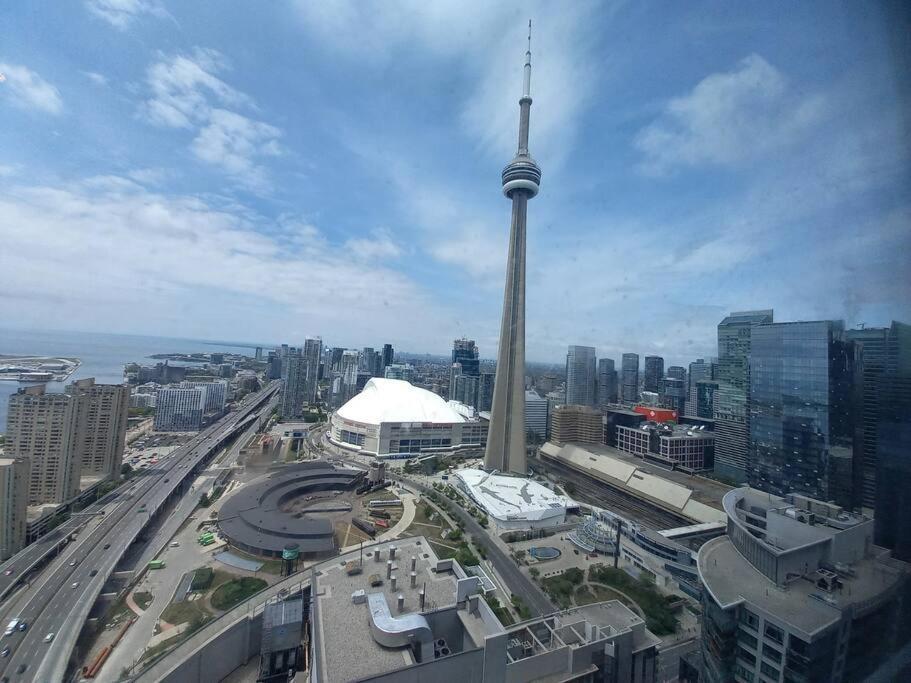 דירות טורונטו Magnificient View Next Cn Tower/Rogers/Union/Mtcc מראה חיצוני תמונה
