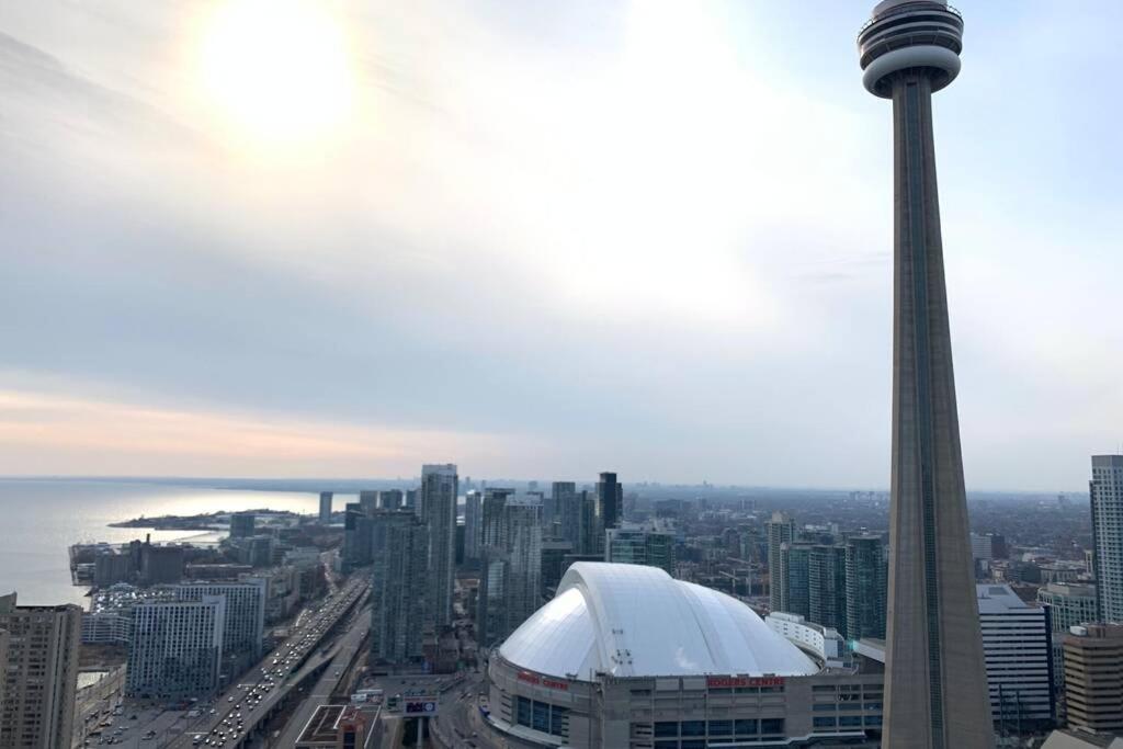 דירות טורונטו Magnificient View Next Cn Tower/Rogers/Union/Mtcc מראה חיצוני תמונה